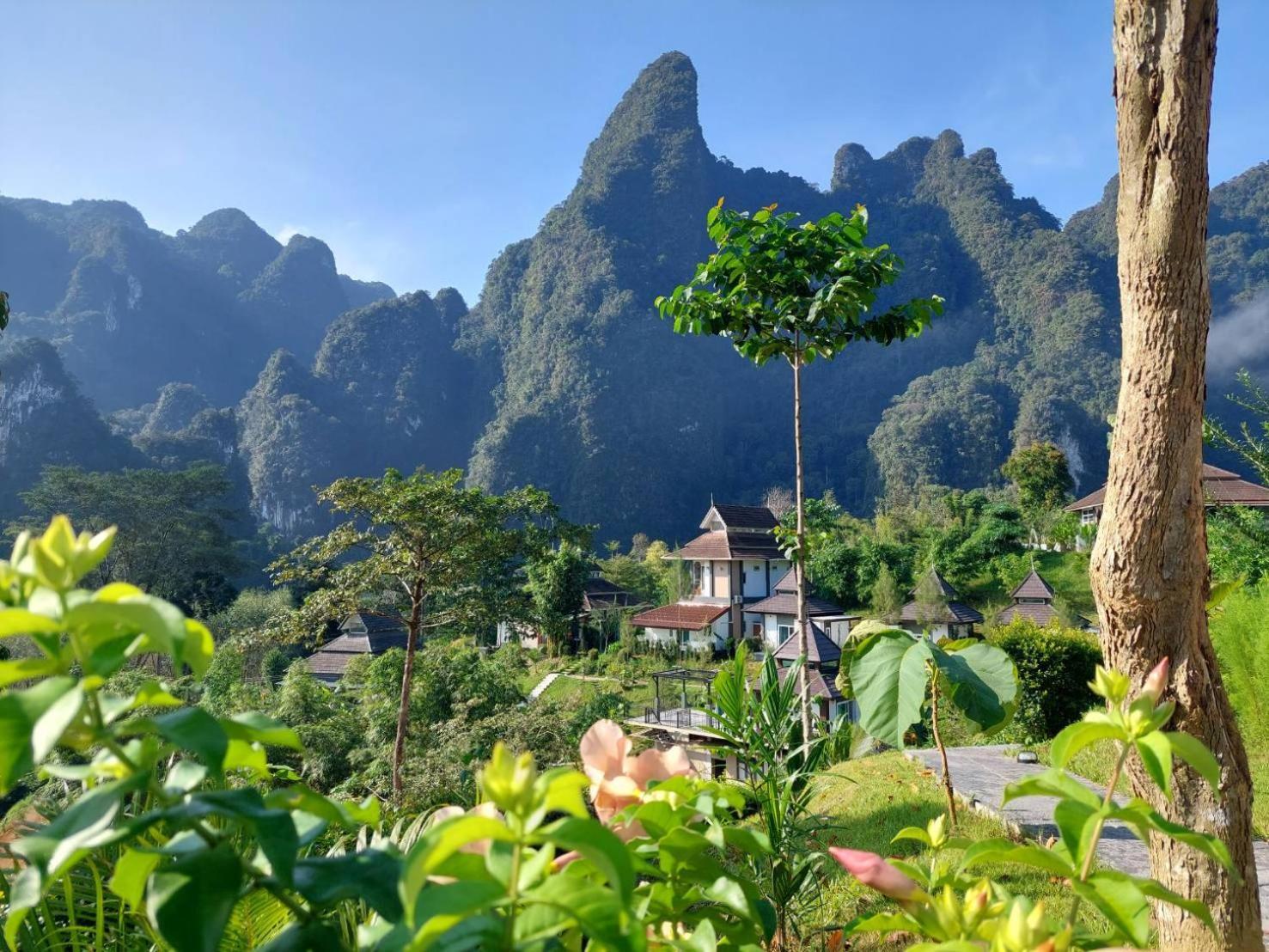 Magical Mountain View Resort Khao Sok National Park Экстерьер фото