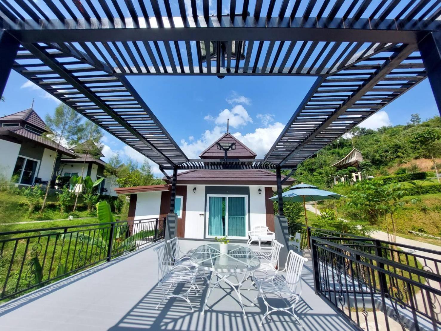 Magical Mountain View Resort Khao Sok National Park Экстерьер фото