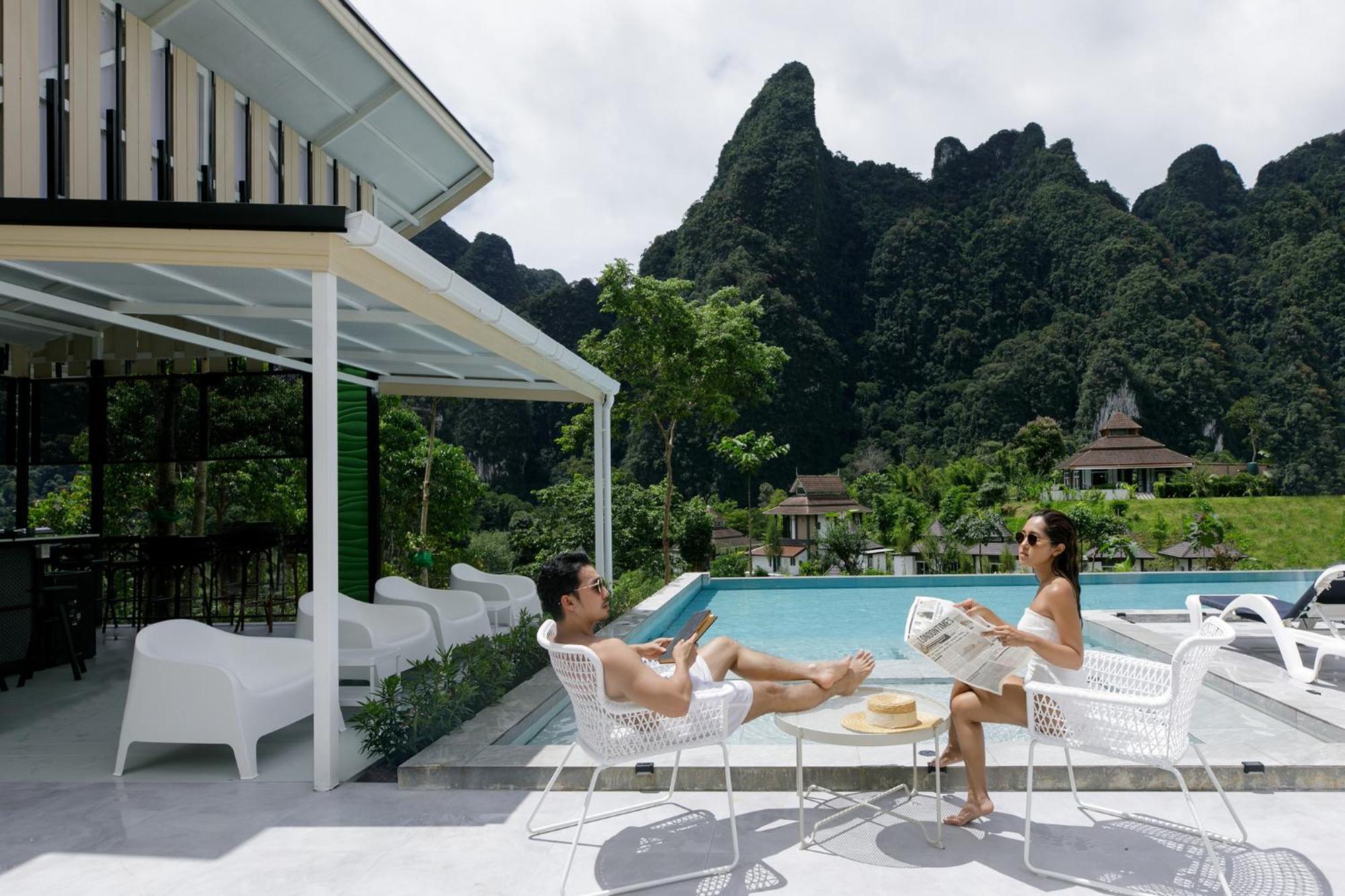 Magical Mountain View Resort Khao Sok National Park Экстерьер фото